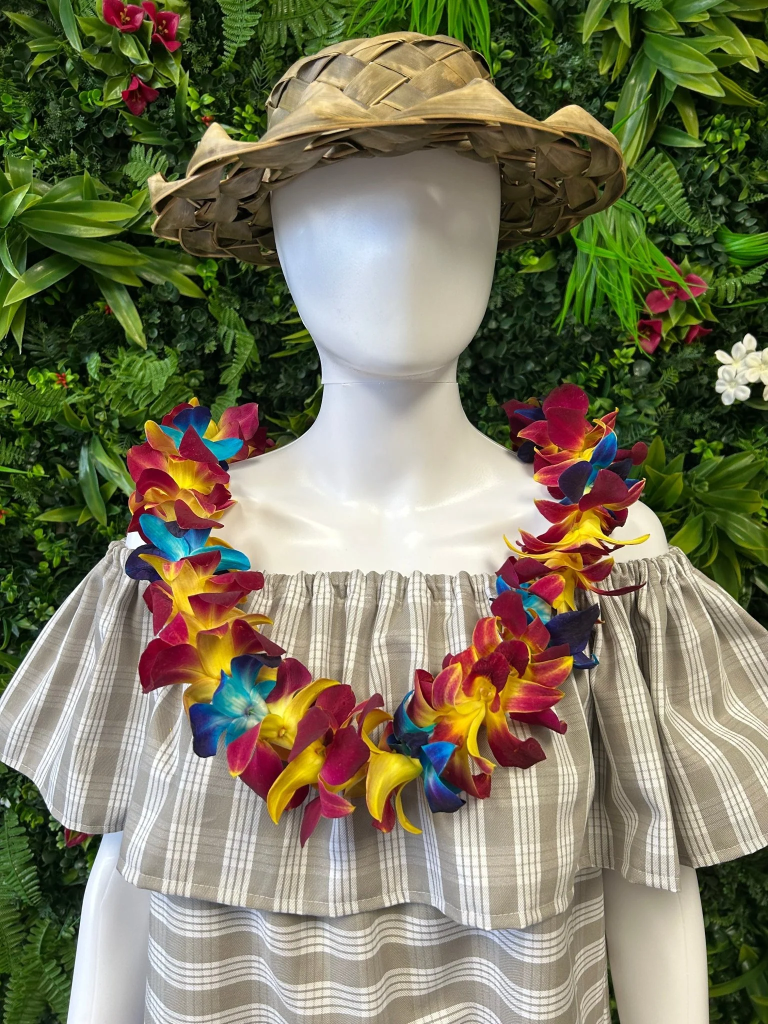 Single Orchid Trace Orchid Lei - Image 11